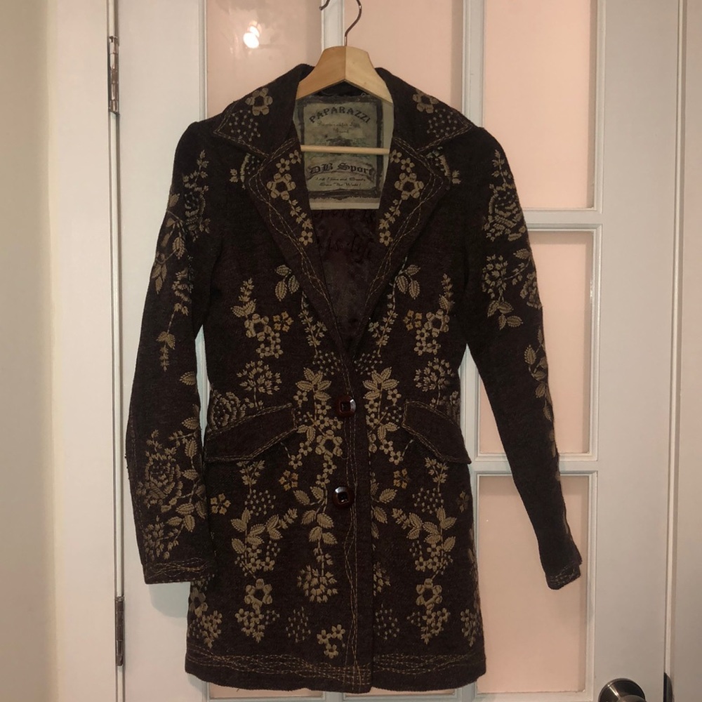 Paparazzi embroidered trench coat